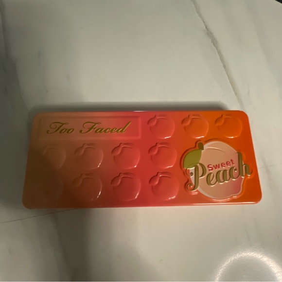 Too Faced Sweet Peach Eyeshadow Palette Full Size - Picture 1 of 7